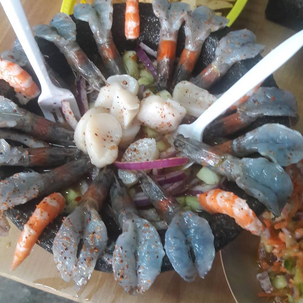 Las Palmas Cuatas | restaurant | blv teran teran 2935, Jardin Dorado, 22200 Tijuana, B.C., Mexico | 016642410056 OR +52 664 241 0056