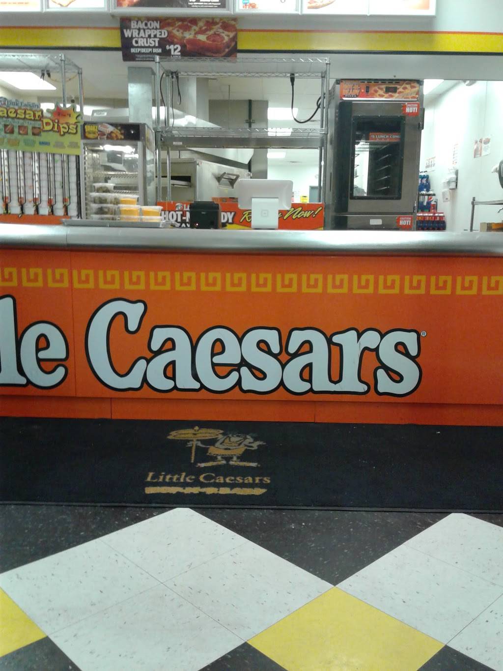 Little Caesars Pizza | meal takeaway | 2916 McCartney Rd, Youngstown, OH 44505, USA | 3307440000 OR +1 330-744-0000