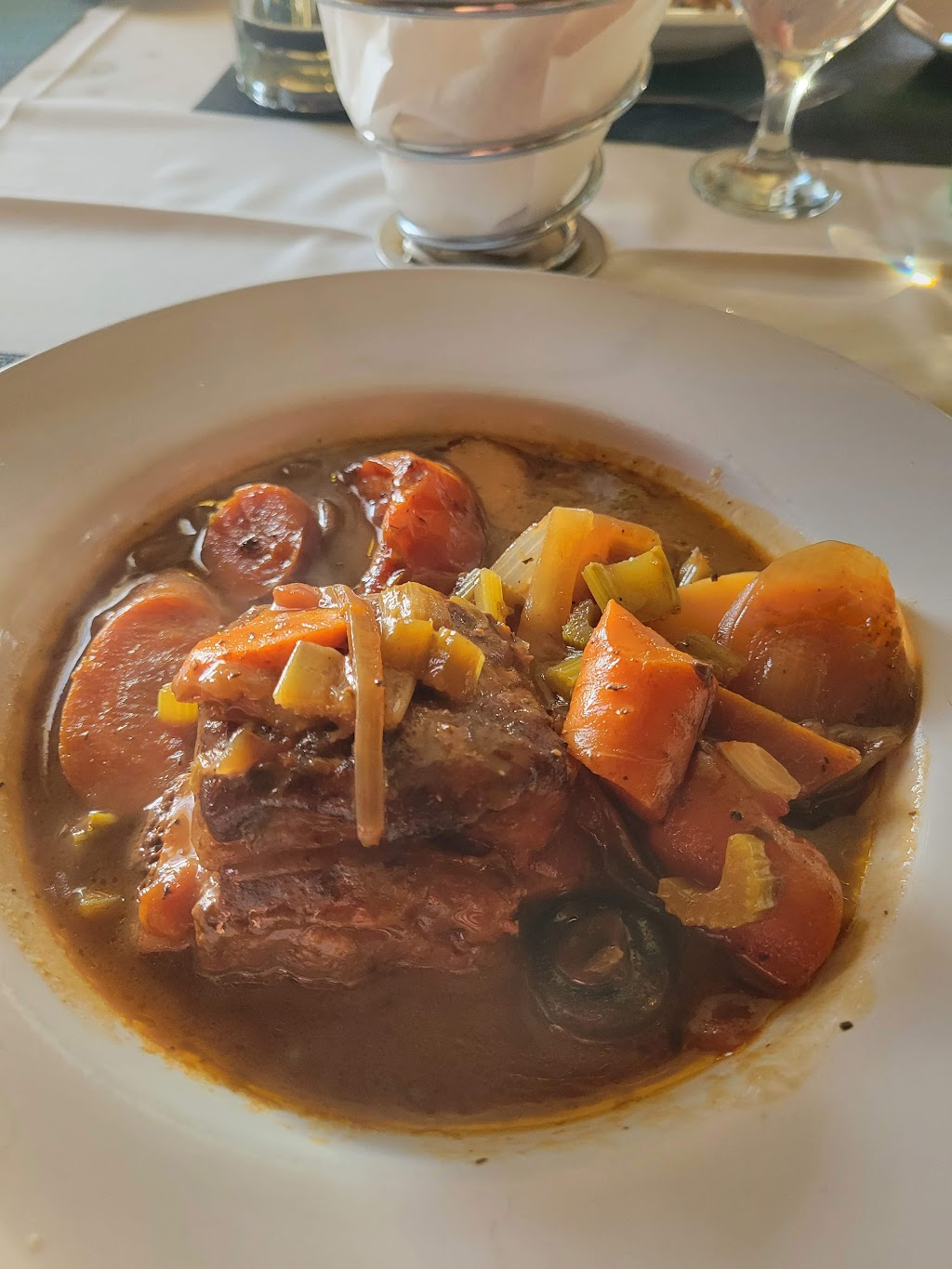 Sibo Restaurant Elk Cove Inn | restaurant | 6300 S, 6300 CA-1, Elk, CA 95432, USA | 7078773321 OR +1 707-877-3321