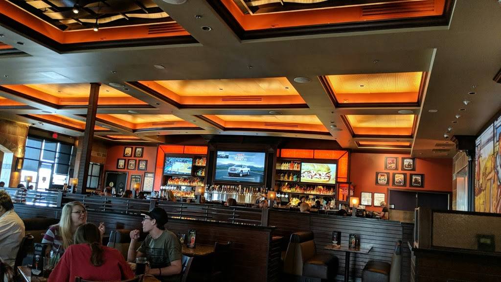 BJs Restaurant & Brewhouse | restaurant | 4720 S Hulen St, Fort Worth, TX 76132, USA | 8172929200 OR +1 817-292-9200