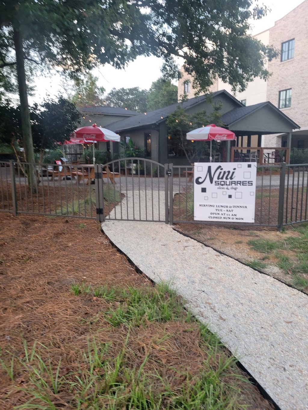 Nini Squares | restaurant | 451 Magnolia Ave, Fairhope, AL 36532, USA | 2519298460 OR +1 251-929-8460