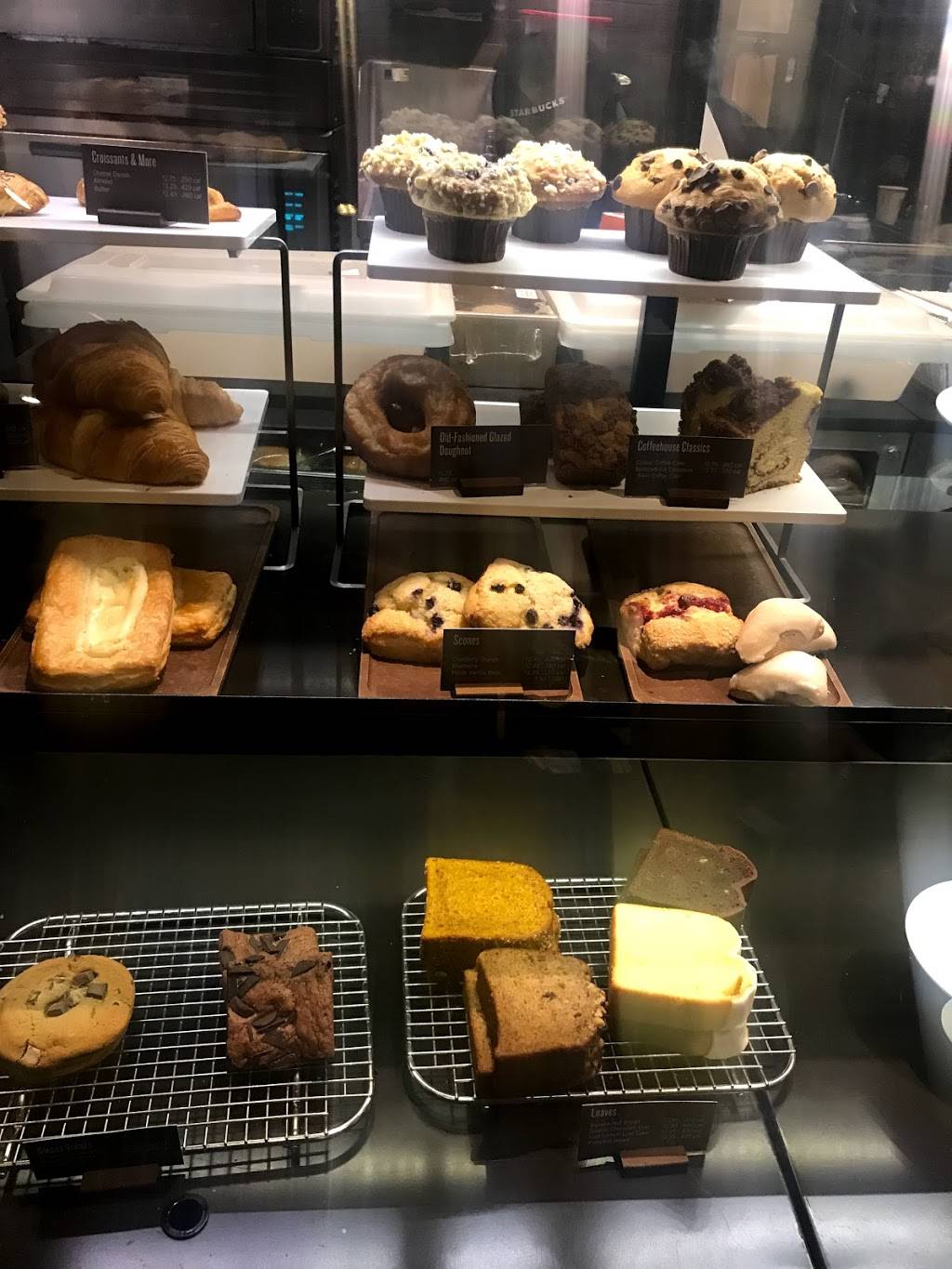 Starbucks | cafe | 3125 Lee Hwy, Arlington, VA 22201, USA | 7035276506 OR +1 703-527-6506