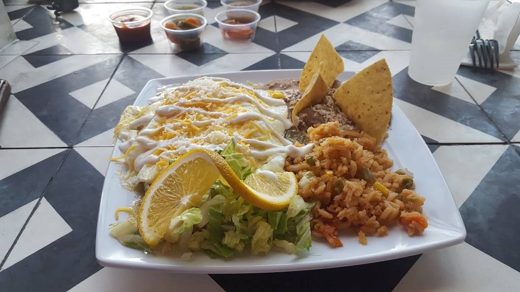 Lupes Mexican Eatery | restaurant | 7621 Linda Vista Rd, San Diego, CA 92111, USA | 8582924067 OR +1 858-292-4067