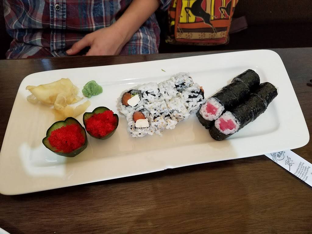 Vine Sushi & Thai | restaurant | 607 Broad St, Durham, NC 27705, USA | 9192948382 OR +1 919-294-8382