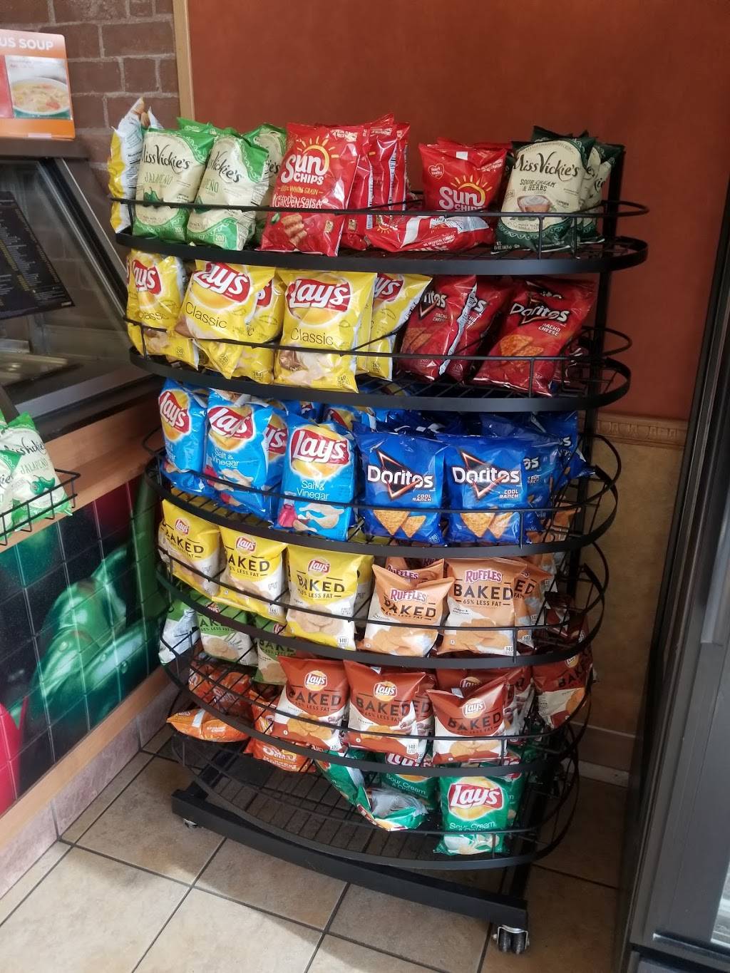 Subway | restaurant | 711-723 Somerville Ave, Somerville, MA 02143, USA | 6177760091 OR +1 617-776-0091