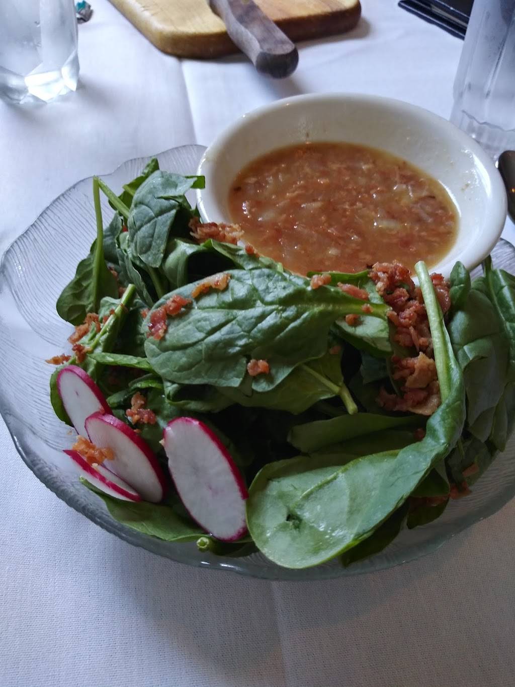 Erics Porter Haus | restaurant | 4926, 229 Wisconsin Ave, Waukesha, WI 53186, USA | 2625421300 OR +1 262-542-1300