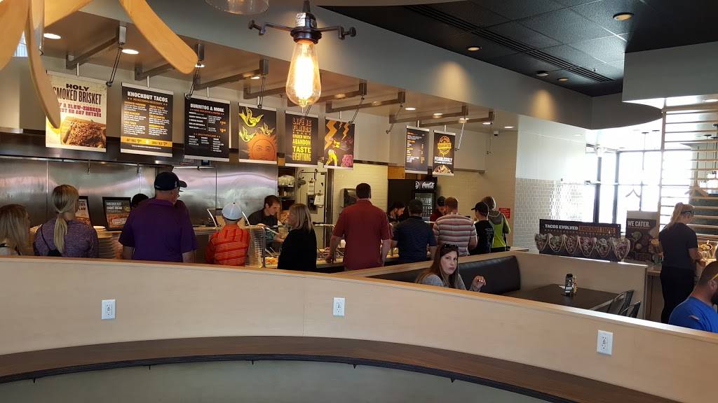 QDOBA Mexican Eats | restaurant | 1020 Woodland Ave, Duluth, MN 55803, USA | 2187241416 OR +1 218-724-1416