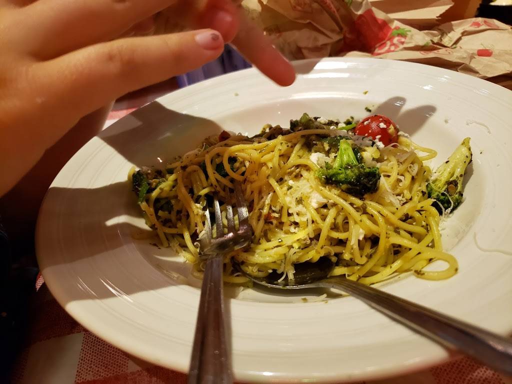 East Side Marios Cornwall | restaurant | 1106 Brookdale Ave, Cornwall, ON K6J 4P4, Canada | 6139373278 OR +1 613-937-3278