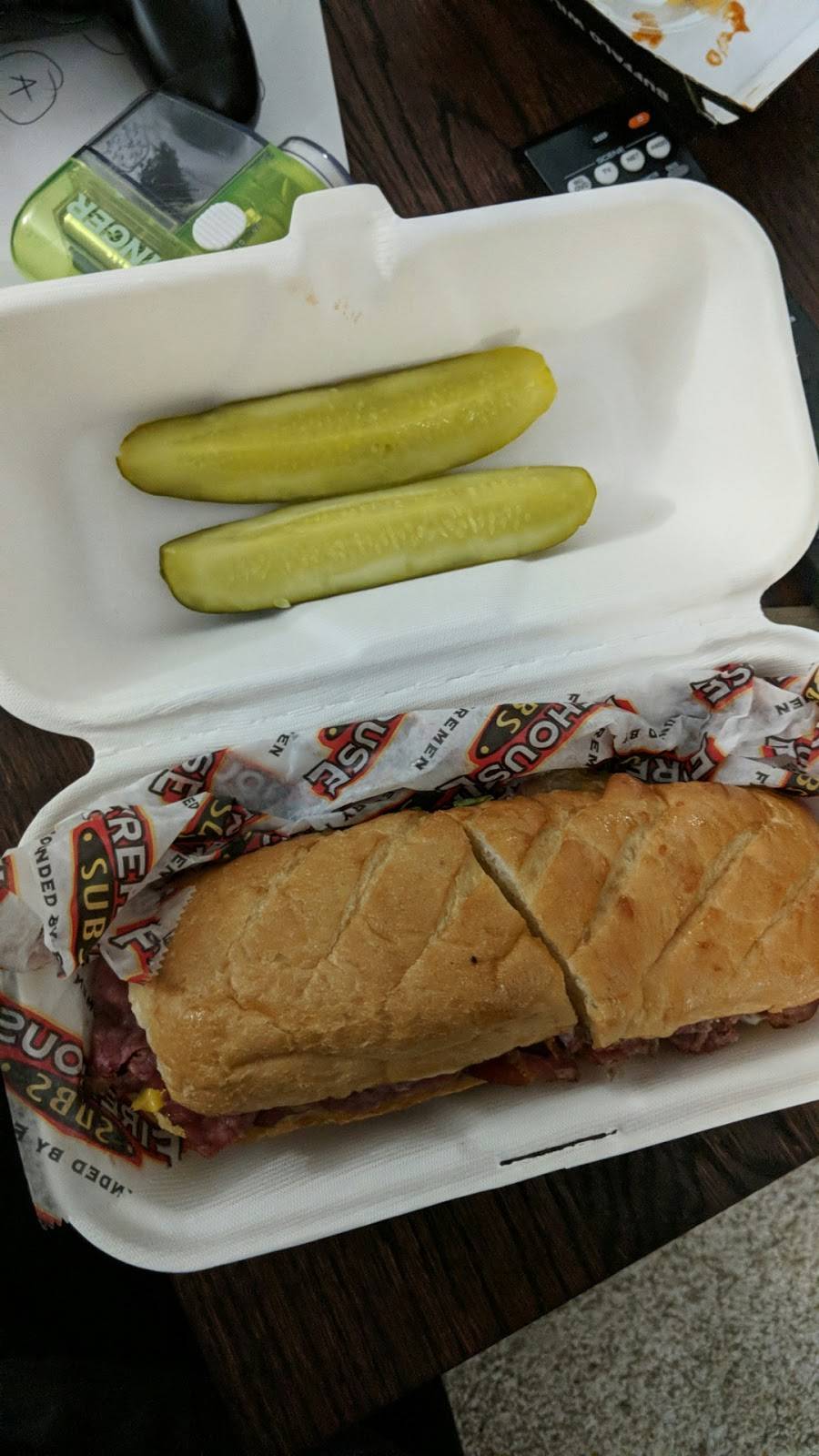 Firehouse Subs West Bend Center | restaurant | 1733 S Main St, West Bend, WI 53095, USA | 2624292222 OR +1 262-429-2222