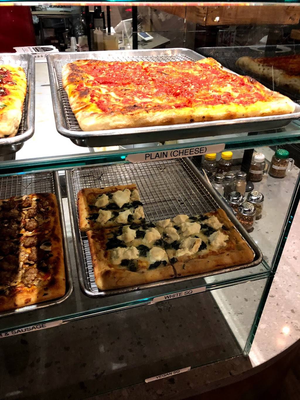 Milanas Brooklyn Squares Pizza | restaurant | 2000 Ximeno Ave, Long Beach, CA 90815, USA | 5624981411 OR +1 562-498-1411