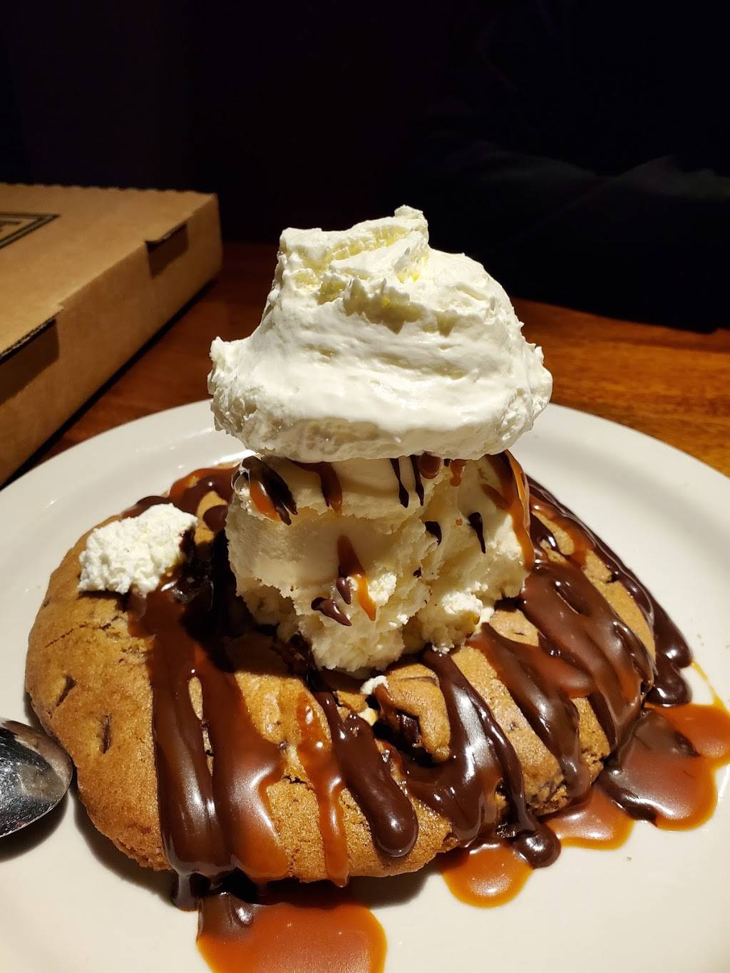 Not Your Average Joes | restaurant | 55 Main St, Watertown, MA 02472, USA | 6179269229 OR +1 617-926-9229