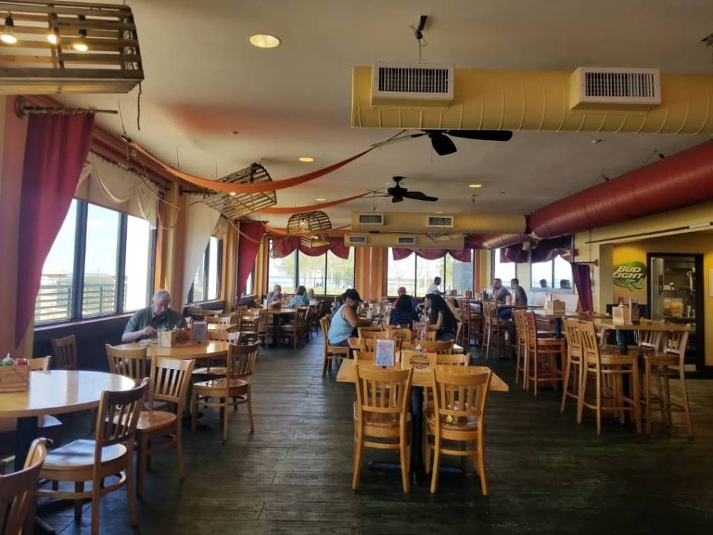 Crabby Bill’s | restaurant | 1104 Lakeshore Blvd, St Cloud, FL 34769, USA | 4079794001 OR +1 407-979-4001