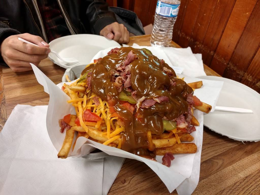 The Hat | restaurant | 1308 E Los Angeles Ave, Simi Valley, CA 93065, USA | 8055790007 OR +1 805-579-0007