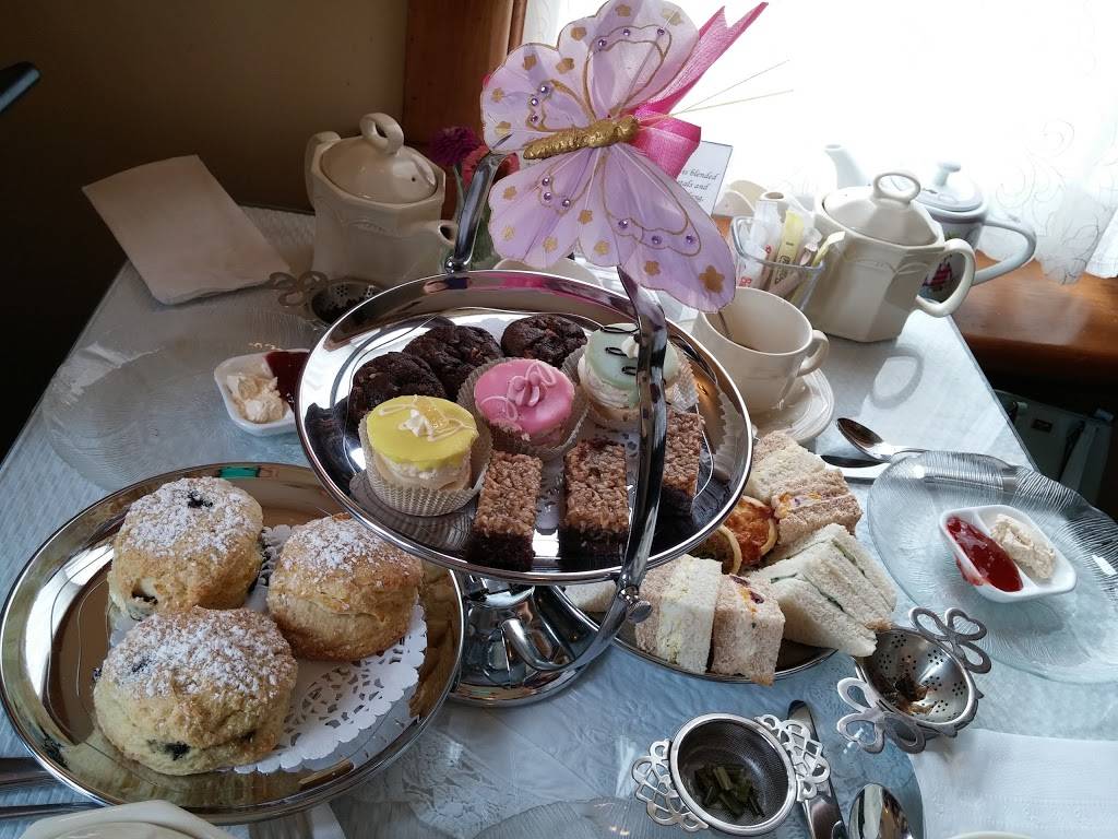 The Tea Room | restaurant | 223 Queen St S, Mississauga, ON L5M 1L6, Canada | 9055427674 OR +1 905-542-7674