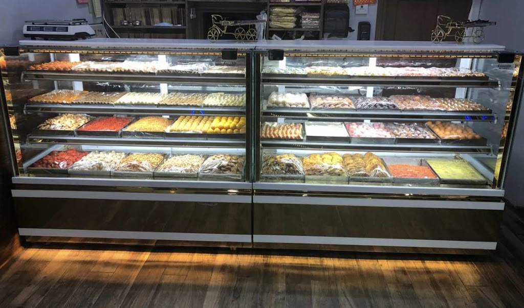 Punjabi Dhaba Hicksville | restaurant | 257 S Broadway, Hicksville, NY 11801, USA | 5164337495 OR +1 516-433-7495