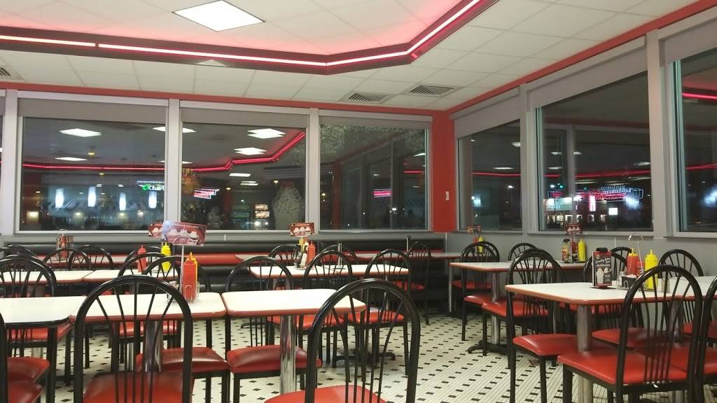 Steak n Shake | restaurant | 9560 Regency Square Blvd N, Jacksonville, FL 32225, USA | 9047255175 OR +1 904-725-5175