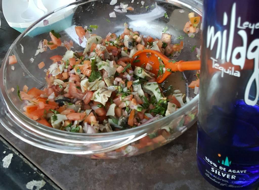 Subway Restaurants | restaurant | 15232 Saticoy St, Van Nuys, CA 91405, USA | 8186708100 OR +1 818-670-8100