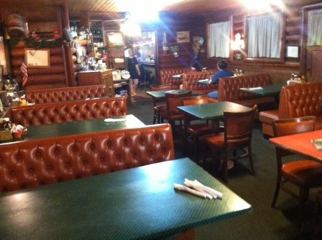 Scapecchis Supper Club | restaurant | 22338 IL-116, Farmington, IL 61531, USA | 3092451663 OR +1 309-245-1663