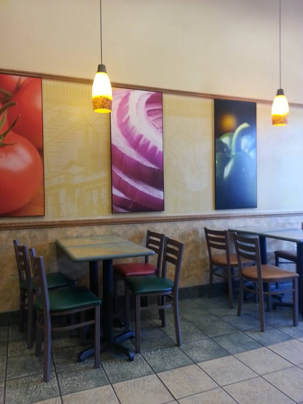 Subway Restaurants | restaurant | 11 N Main St, Boonsboro, MD 21713, USA | 3014320100 OR +1 301-432-0100