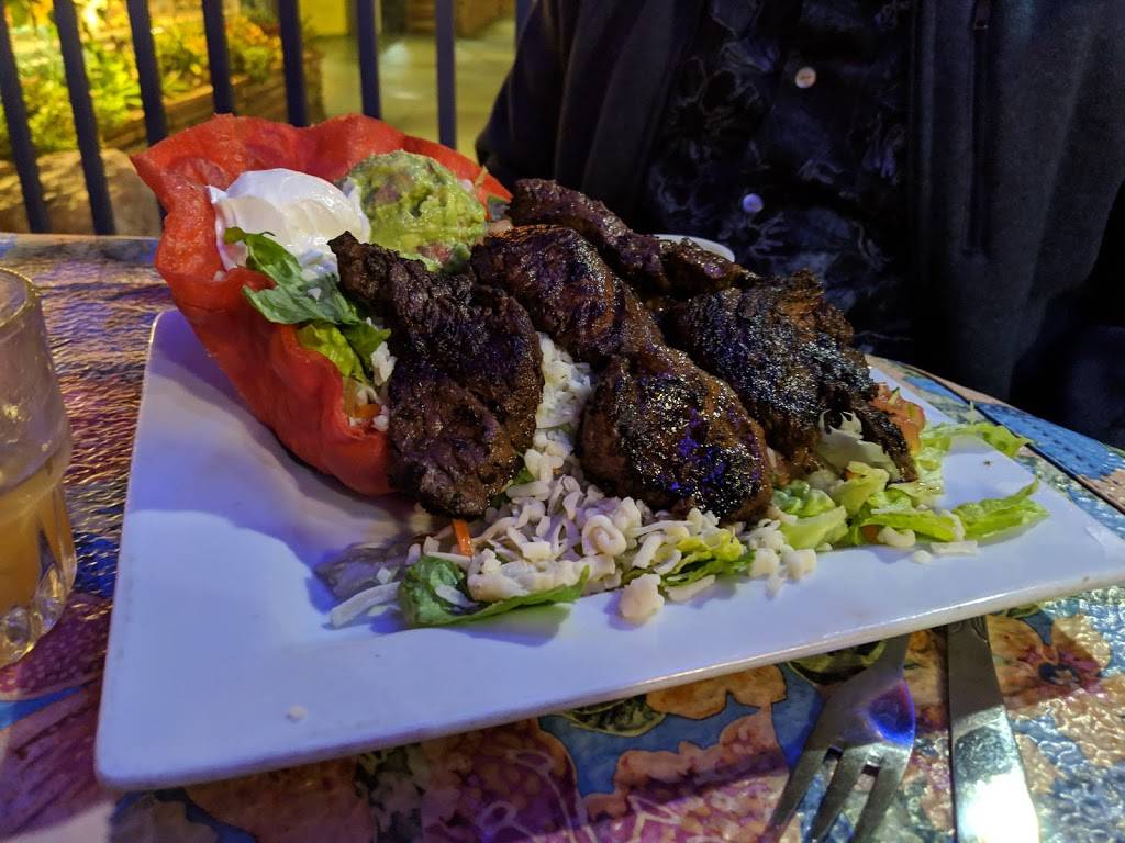 Blue Coyote Grill | restaurant | 445 N Palm Canyon Dr, Palm Springs, CA 92262, USA | 7603271196 OR +1 760-327-1196