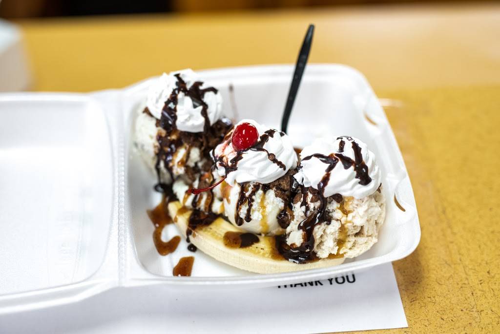 Chamoyadas Snacks | restaurant | 2501 N Fry Rd, Katy, TX 77449, USA | 2816768062 OR +1 281-676-8062