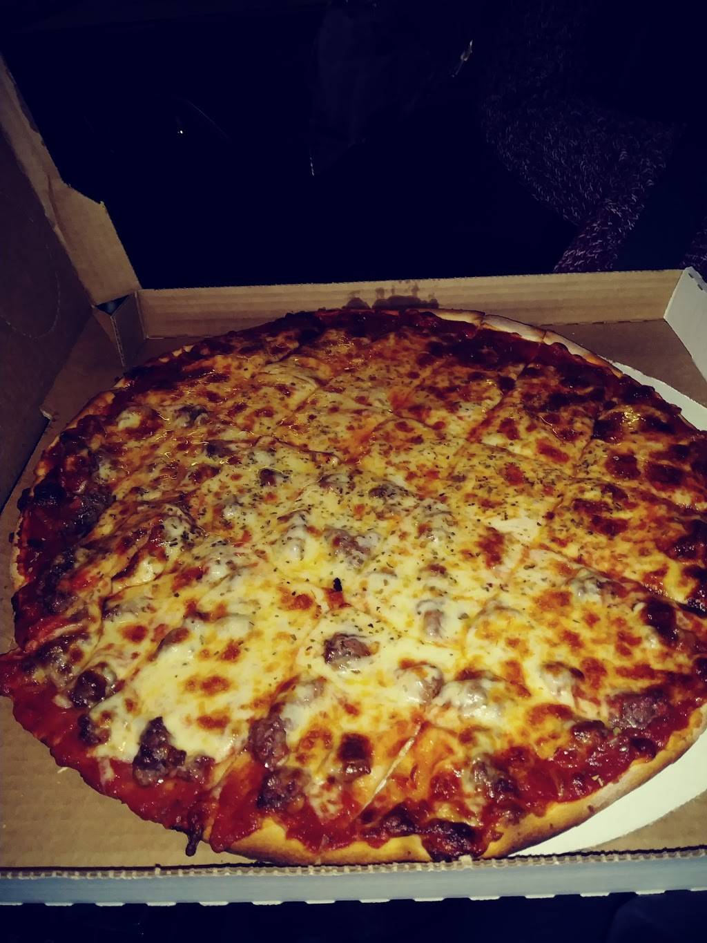 Italian Fiesta Pizzeria | restaurant | 15425 Cottage Grove Ave, Dolton, IL 60419, USA | 7088499204 OR +1 708-849-9204