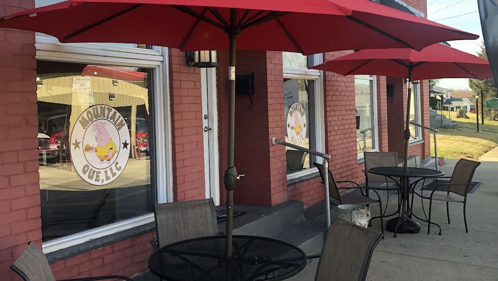 Mountain Que | restaurant | 2725 Main St, Hurricane, WV 25526, USA | 3045538747 OR +1 304-553-8747