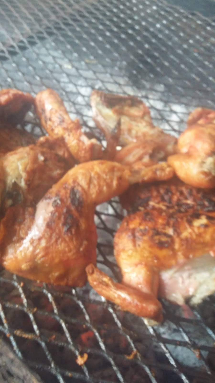 Arturos Pollo | restaurant | 161 County Rd 35400, Sumner, TX 75486, USA | 9037392999 OR +1 903-739-2999