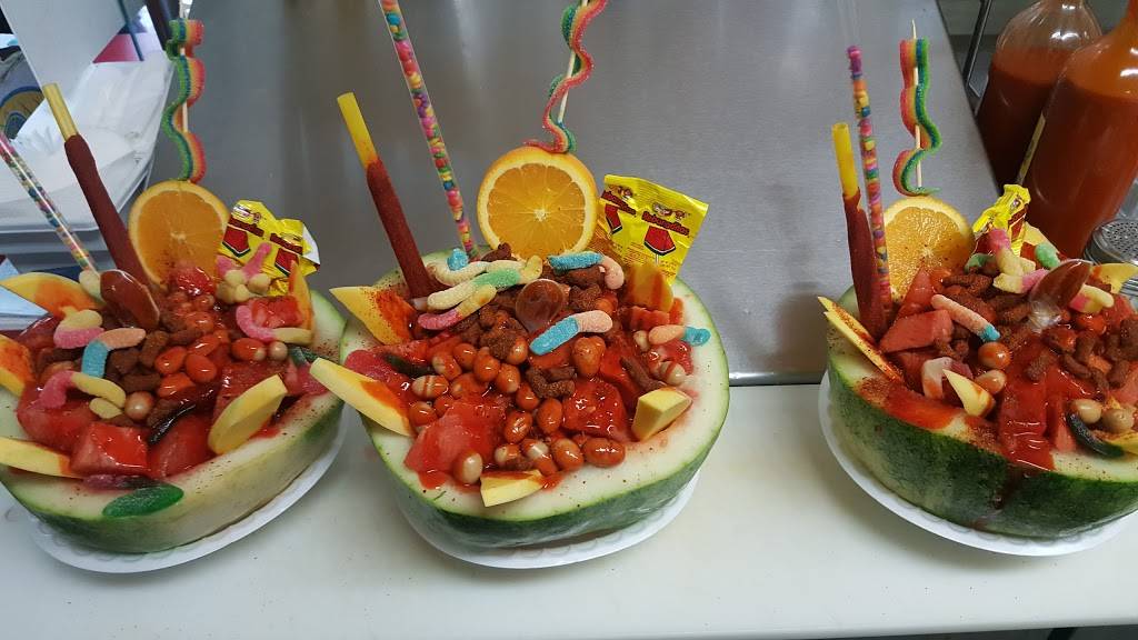 Frutas Lokas | restaurant | 2241 Girard St, Delano, CA 93215, USA | 6266221384 OR +1 626-622-1384