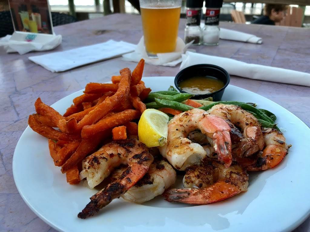 River Rocks | restaurant | 6485 south, US-1, Rockledge, FL 32955, USA | 3217577200 OR +1 321-757-7200