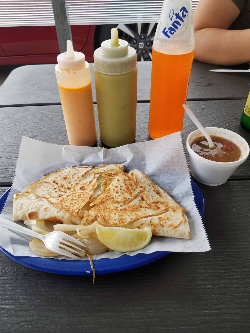 El Carreton Del Trompo | restaurant | 13050 Farm to Market Rd 529, Houston, TX 77041, USA | 8324231925 OR +1 832-423-1925