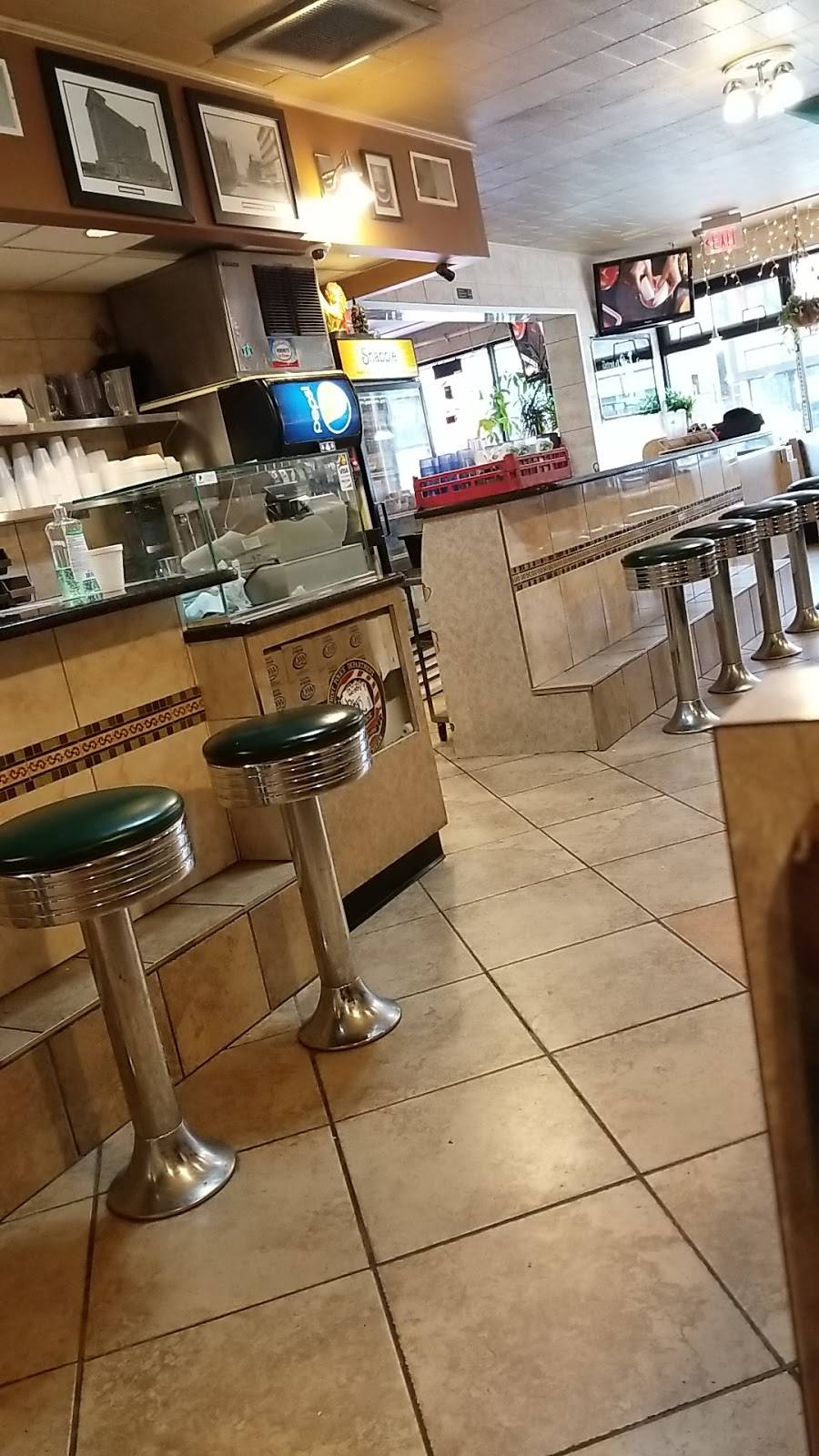 Detroit One Coney Island Restaurant | restaurant | 3433 Woodward Ave, Detroit, MI 48201, USA | 3138327380 OR +1 313-832-7380