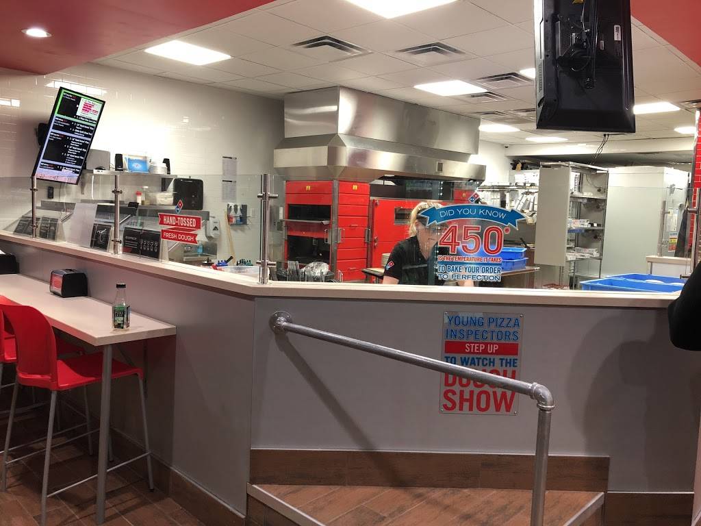 Dominos Pizza | meal delivery | 3059 Union Lake Rd, Commerce Charter Twp, MI 48382, USA | 2483602200 OR +1 248-360-2200