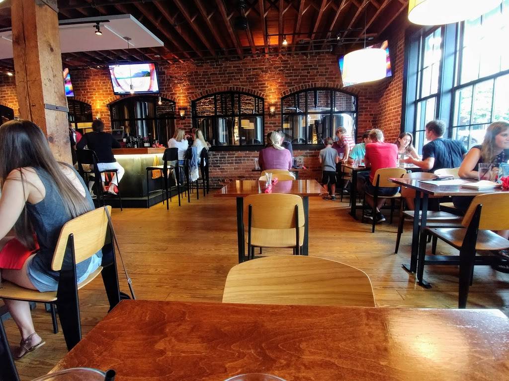 South Street Brewery | restaurant | 106 South Street West, Charlottesville, VA 22902, USA | 4342936550 OR +1 434-293-6550