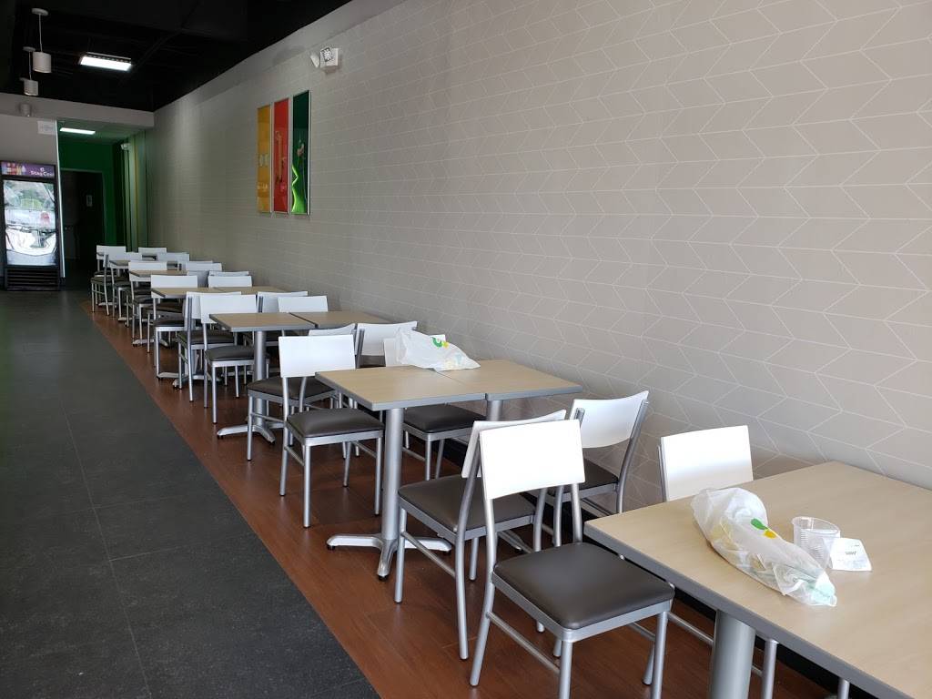 Subway | restaurant | 9569 S Main St Unit 110, Houston, TX 77025, USA | 8327671216 OR +1 832-767-1216