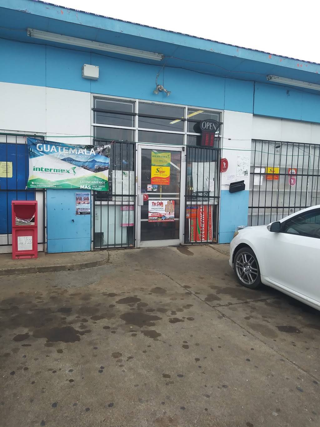 Tienda Maya | restaurant | 1939 Central Ave, Chattanooga, TN 37408, USA | 4237579989 OR +1 423-757-9989