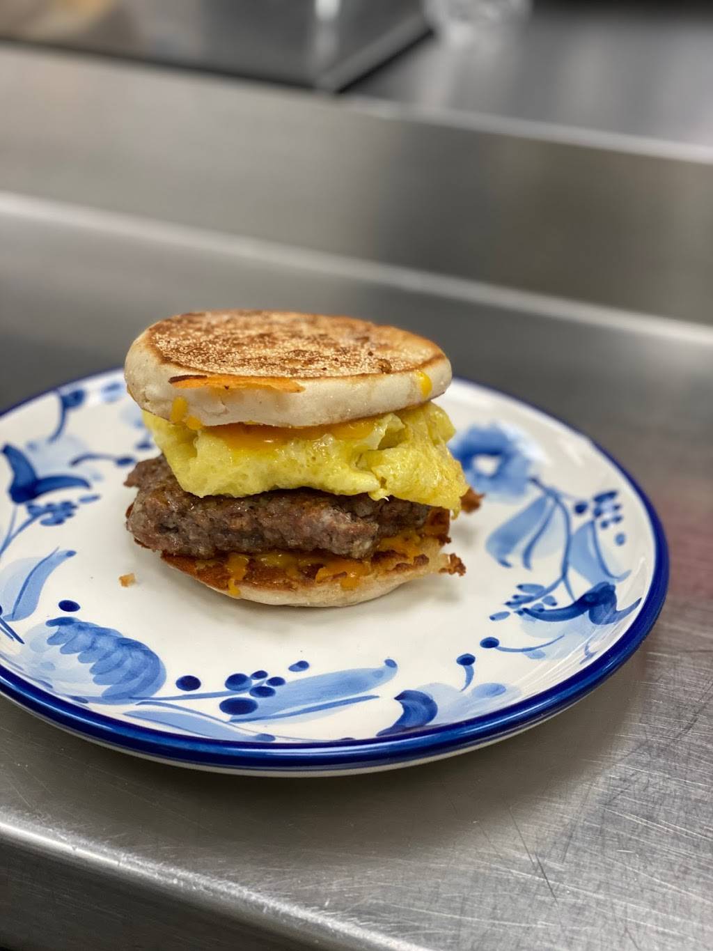 Brown Bag Provisions | restaurant | 150 Turtle Creek Blvd suite 202, Dallas, TX 75207, USA | 4693177164 OR +1 469-317-7164