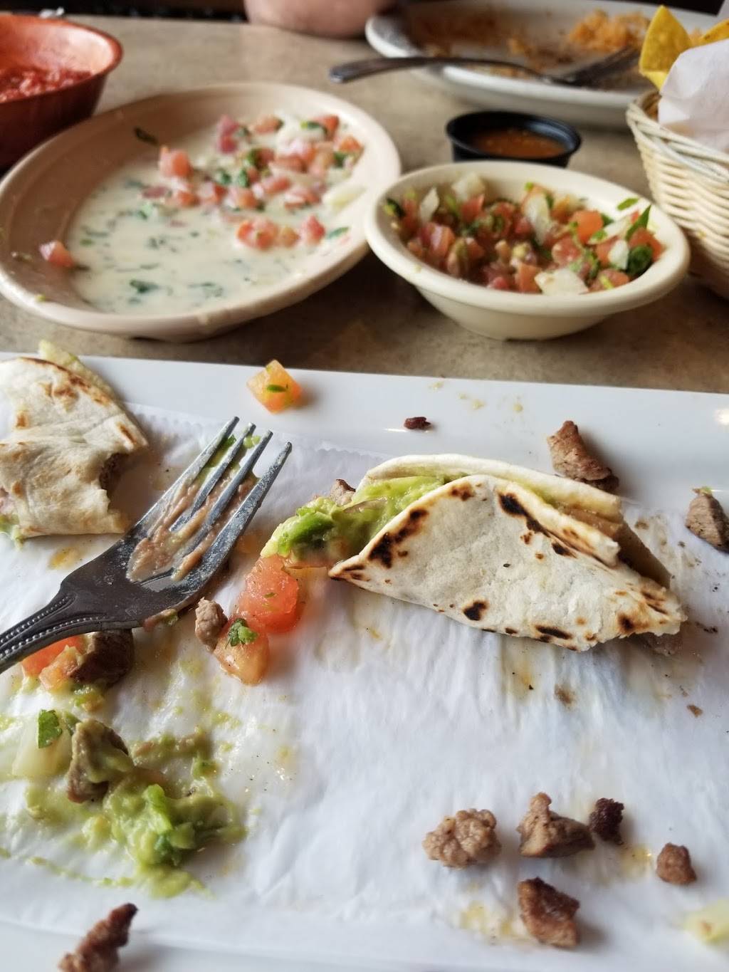 Rio Bravo | restaurant | 200 E Main St, Hendersonville, TN 37075, USA | 6152645950 OR +1 615-264-5950