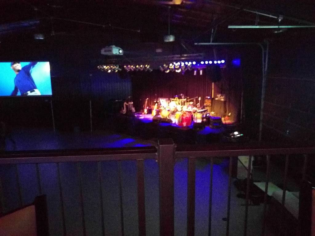 Fat City Bar and Grill | restaurant | 505 S Chestnut St, Champaign, IL 61820, USA | 2179540556 OR +1 217-954-0556