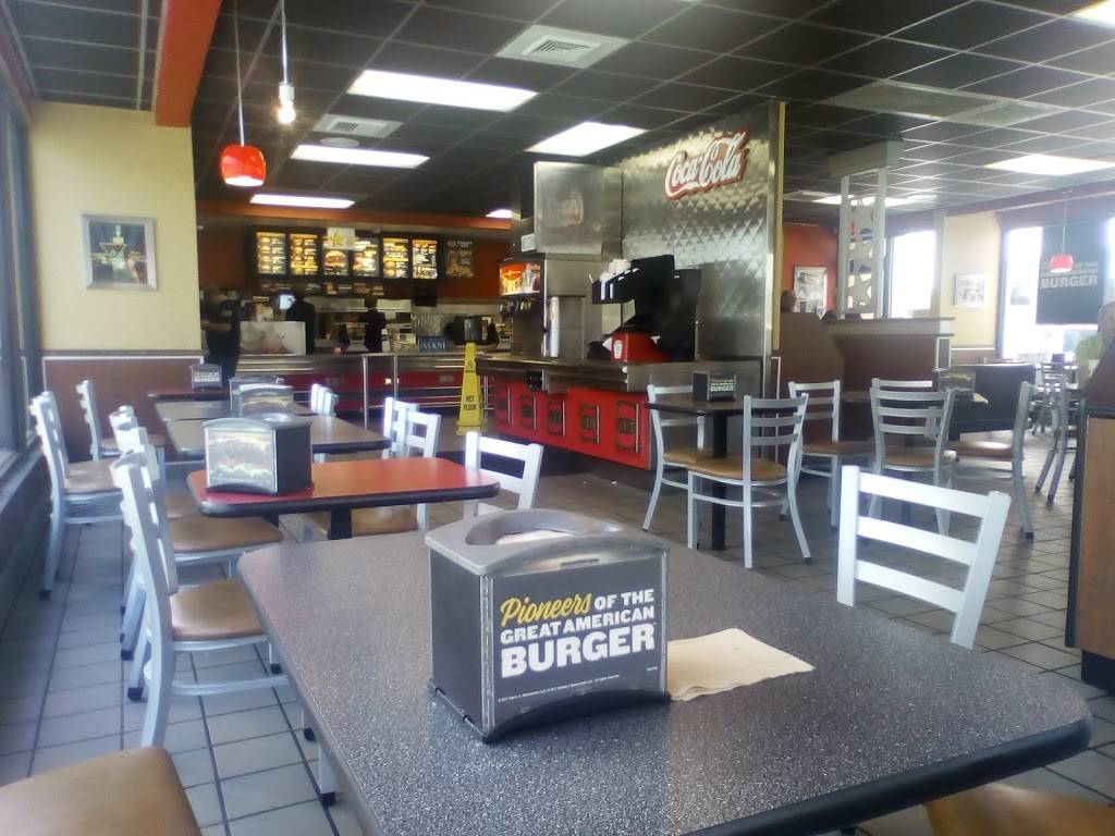 Hardees | restaurant | 785 M.L.K. Jr. Way, Harrisonburg, VA 22801, USA | 5404338224 OR +1 540-433-8224