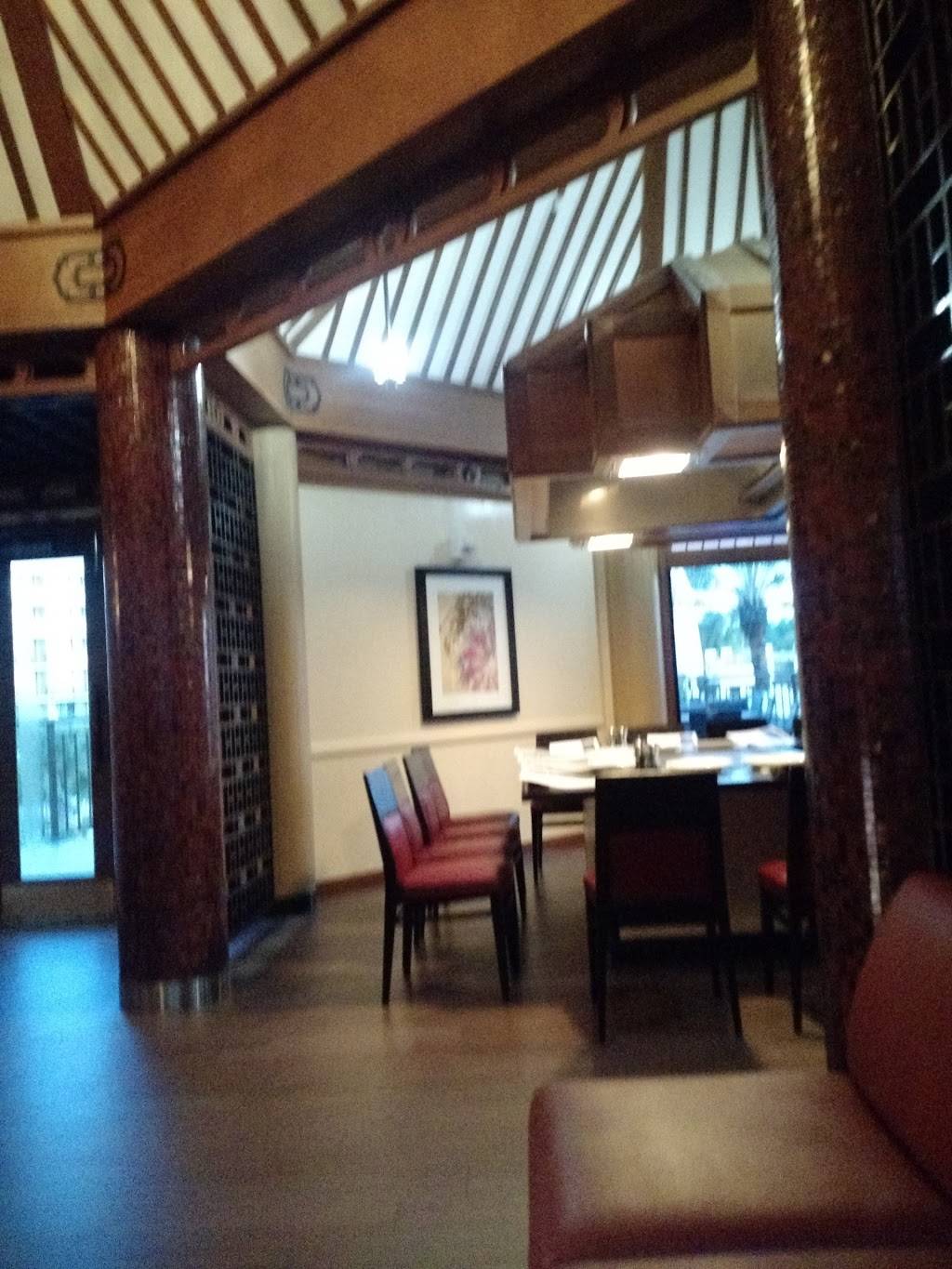 Mikado Japanese Steakhouse | restaurant | 8701 World Center Dr, Orlando, FL 32821, USA | 4072388664 OR +1 407-238-8664