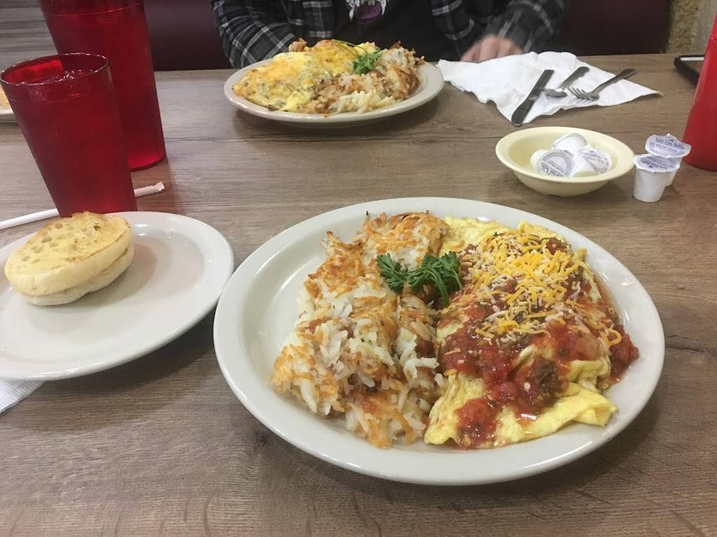 Skillet & Grill Inc | restaurant | 1801 W Division St, Arlington, TX 76012, USA | 8177958682 OR +1 817-795-8682