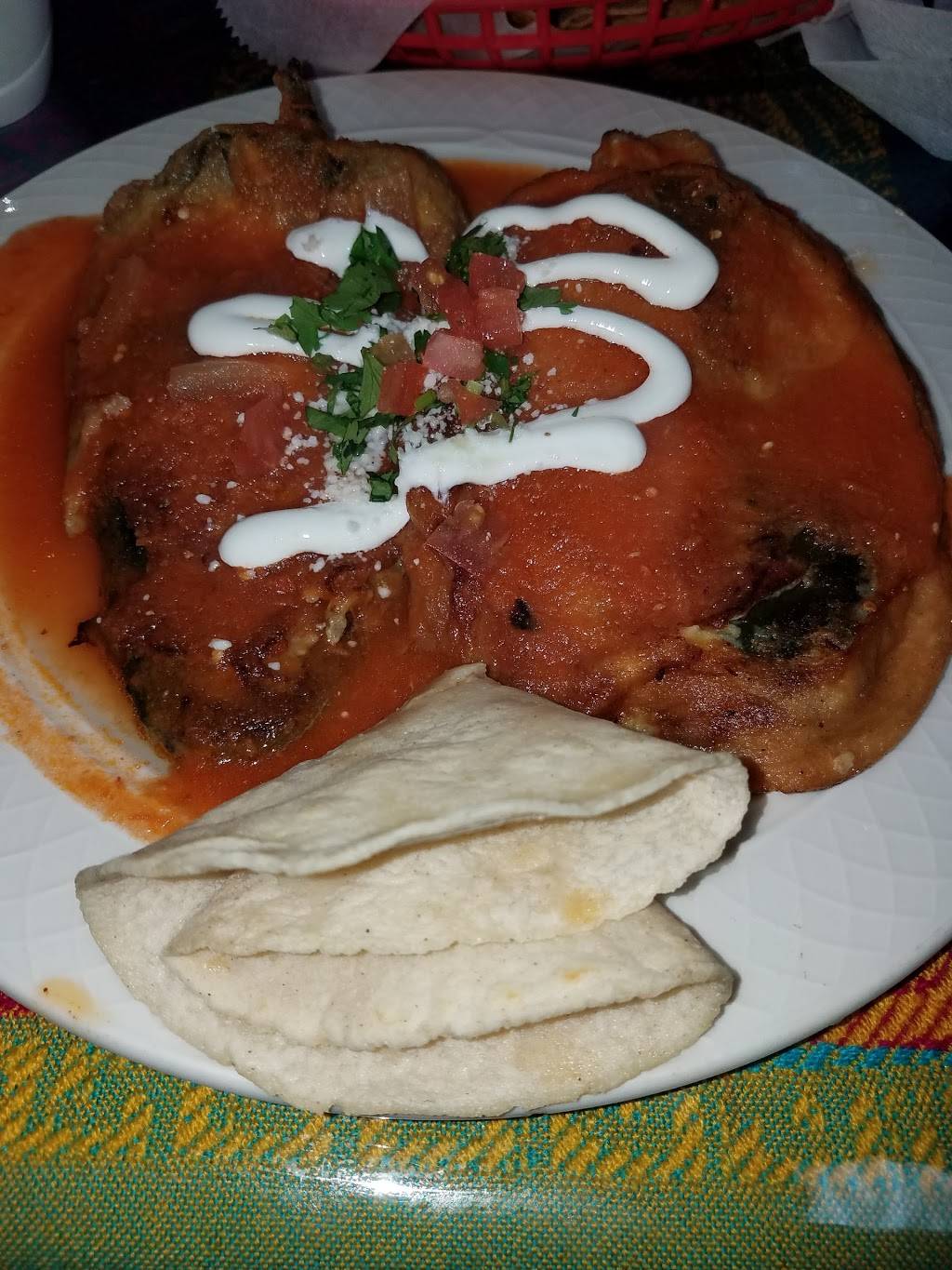 El Jalapenos | restaurant | 800 E 149th St, Bronx, NY 10455, USA | 3475898670 OR +1 347-589-8670