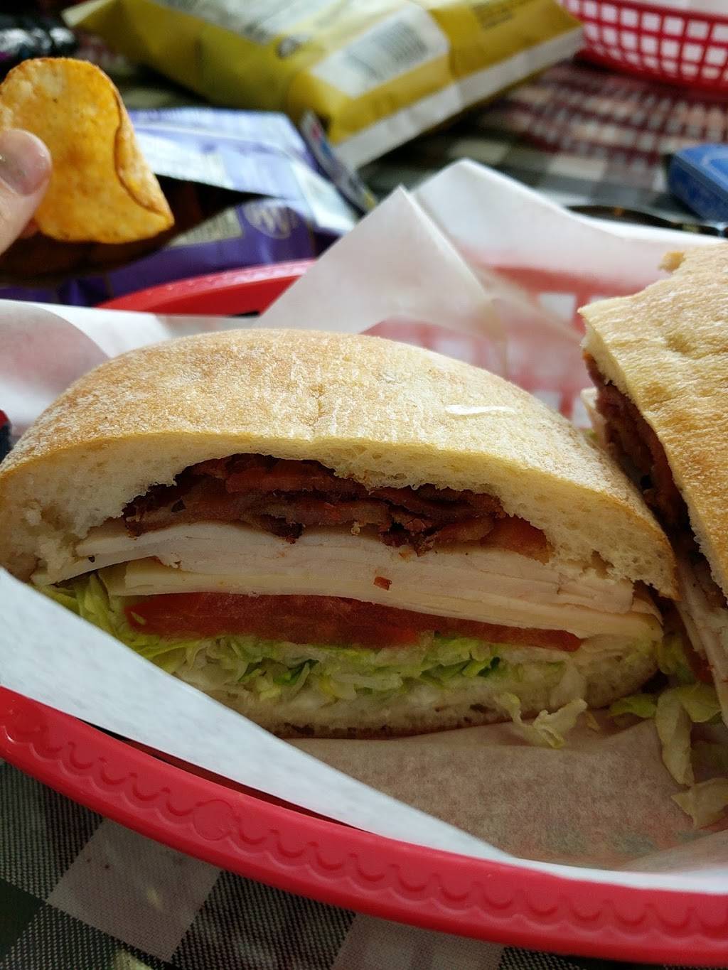 Moruccis Si Mangia Bene | cafe | 1218 Boulevard Way, Walnut Creek, CA 94595, USA | 9259392426 OR +1 925-939-2426