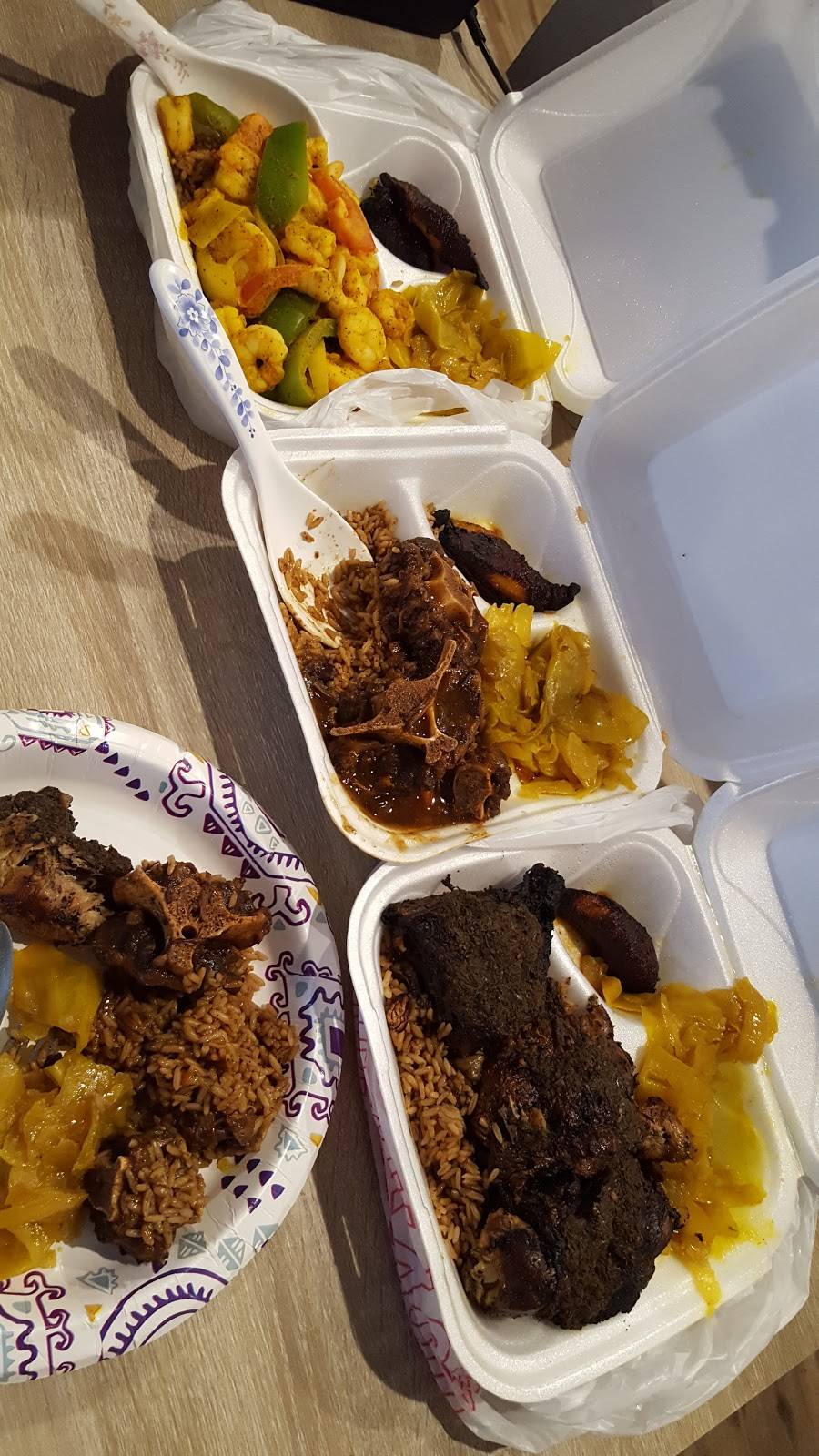 Cocoas Authentic Jamaican Jerk | restaurant | 6316 Old Sugar Creek Rd A, Charlotte, NC 28269, USA | 9804986152 OR +1 980-498-6152