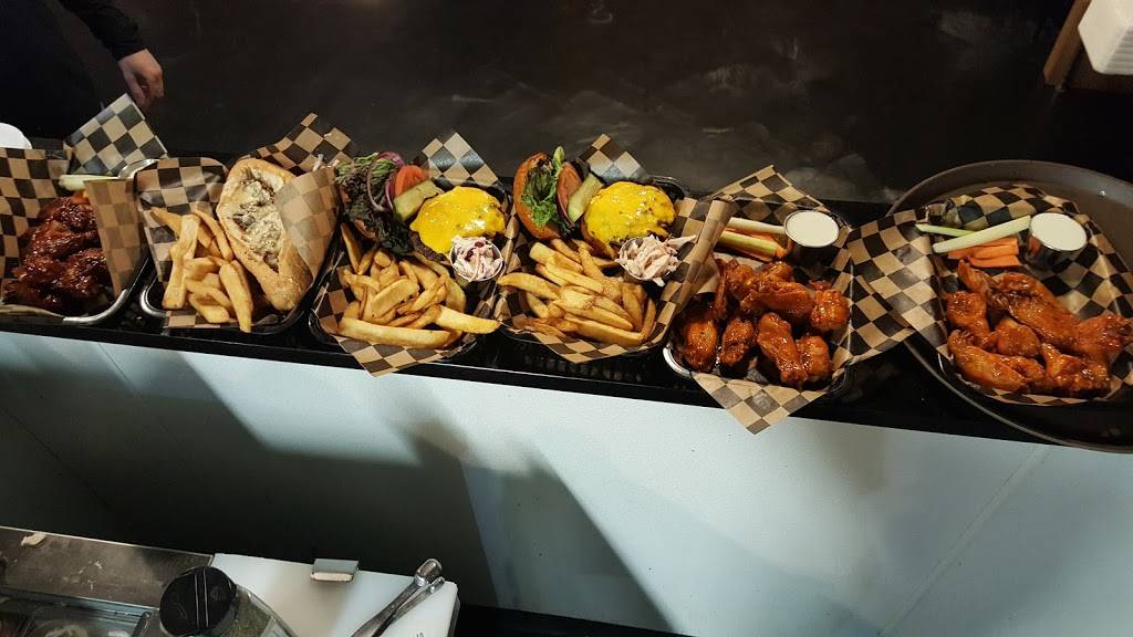 Blue Collar Brewery | restaurant | 40 Cottage St, Poughkeepsie, NY 12601, USA | 8454542739 OR +1 845-454-2739