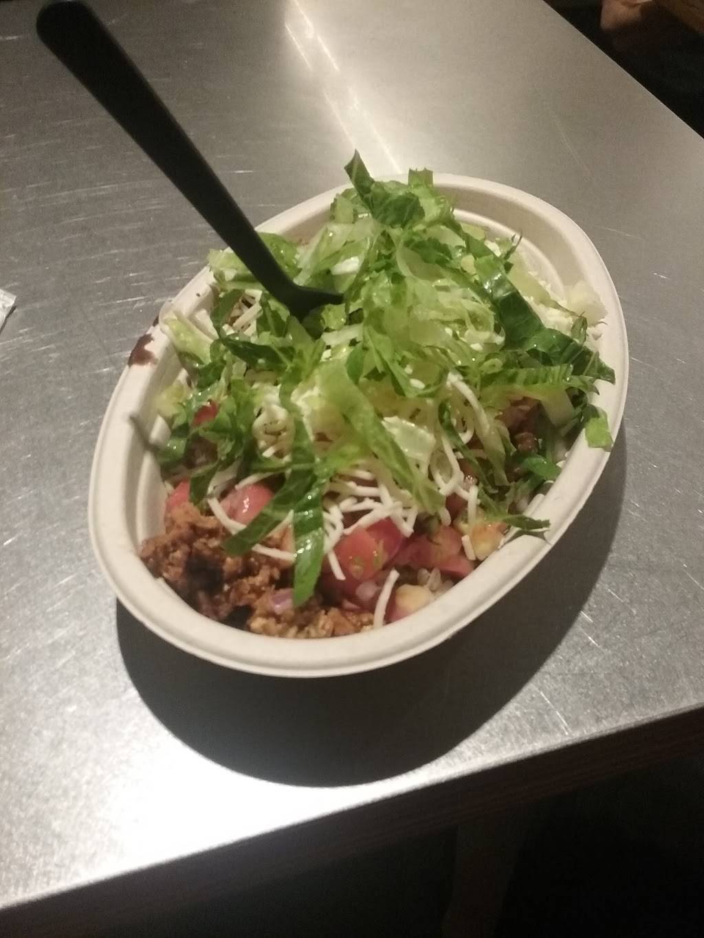 Chipotle Mexican Grill | restaurant | 13 Tommy Henrich Dr NW #13, Massillon, OH 44647, USA | 3308337191 OR +1 330-833-7191