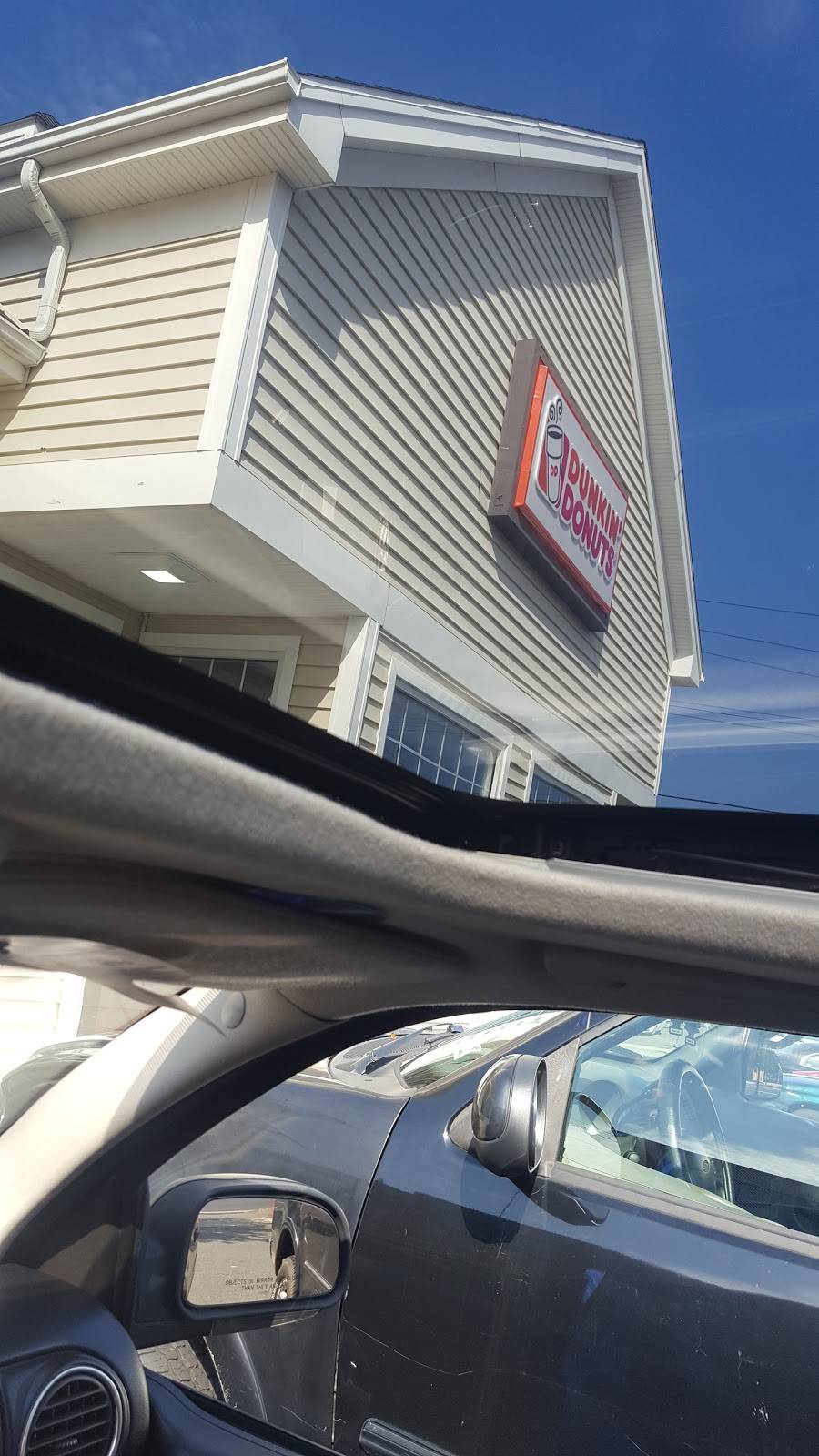 Dunkin | cafe | 1900 Dixwell Ave, Hamden, CT 06514, USA | 2032811640 OR +1 203-281-1640