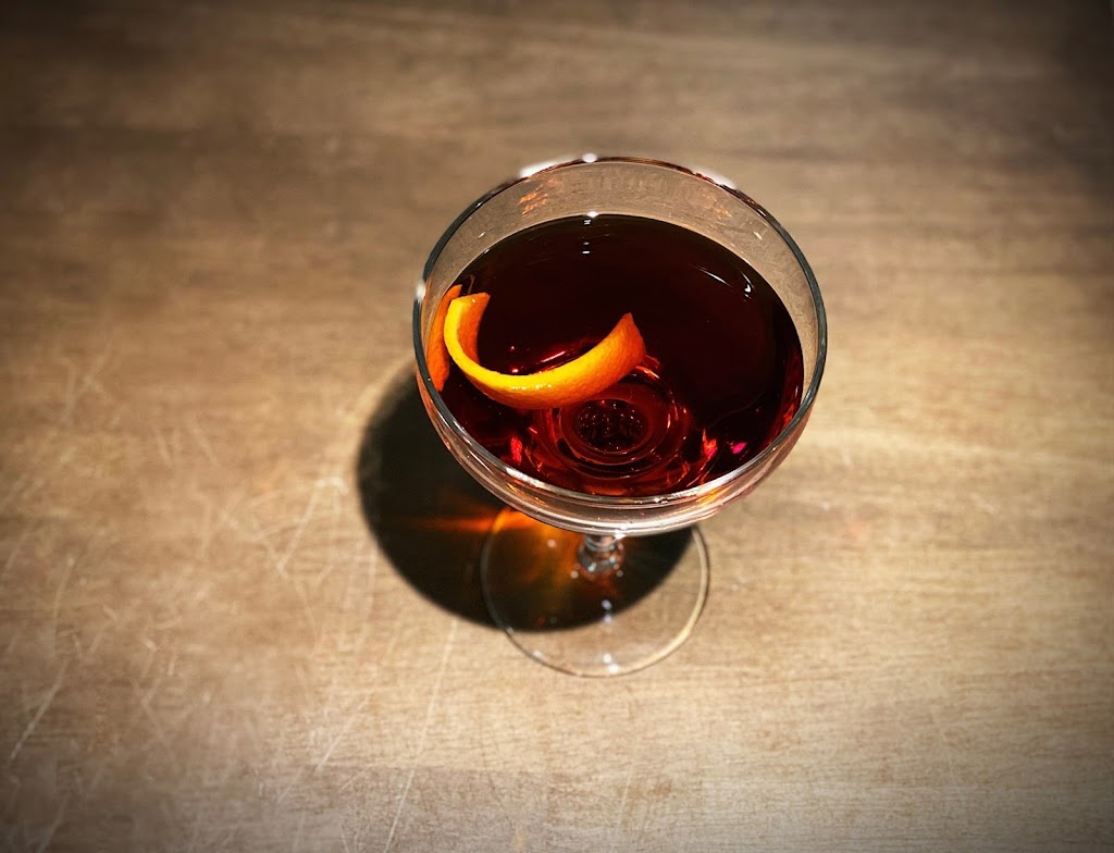 The Sitting Room | restaurant | 108 W Roy St, Seattle, WA 98119, USA | 2062852830 OR +1 206-285-2830