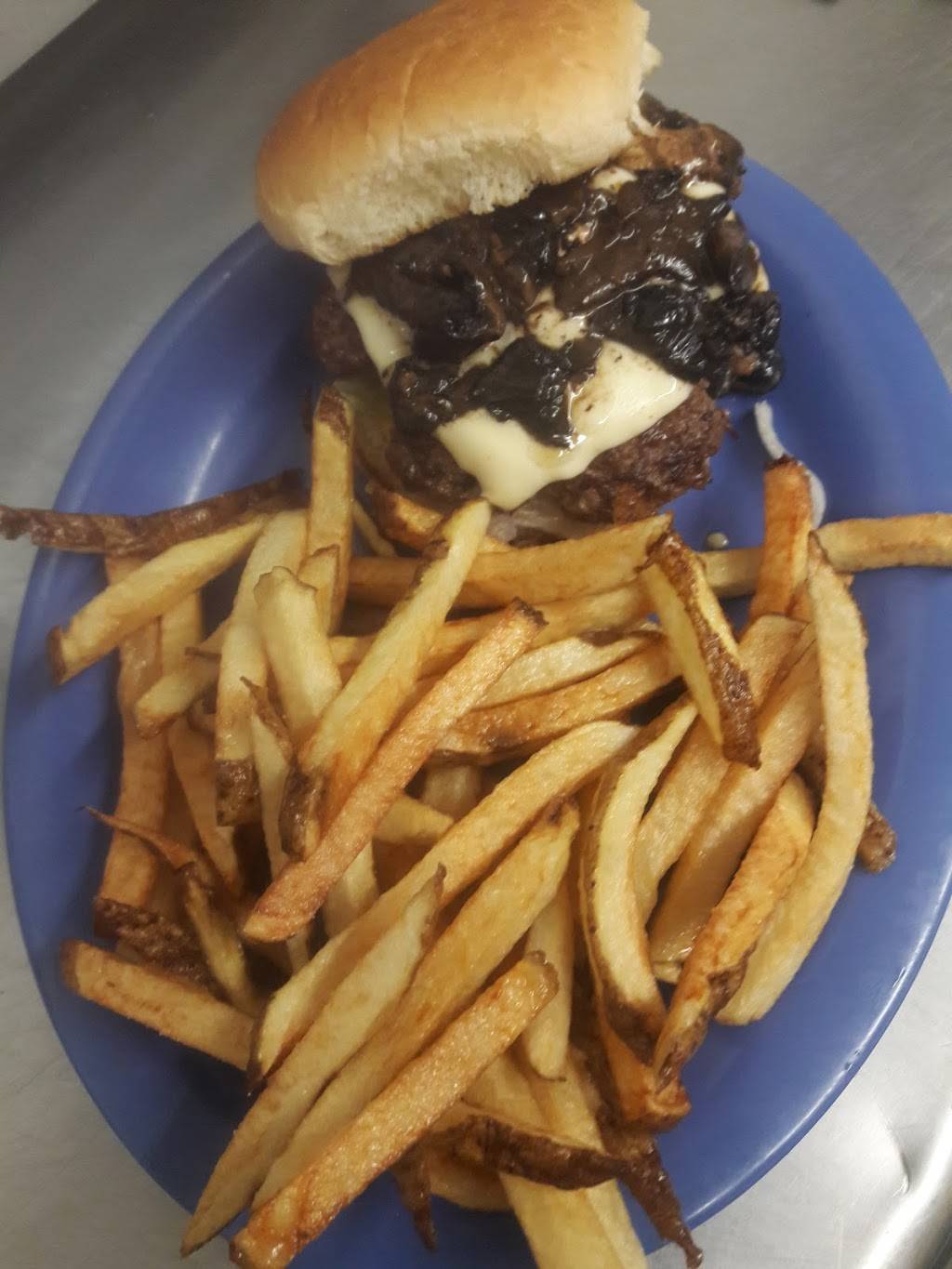 Redneck Haven | restaurant | 35886 OK-29, Pauls Valley, OK 73075, USA | 4054433631 OR +1 405-443-3631